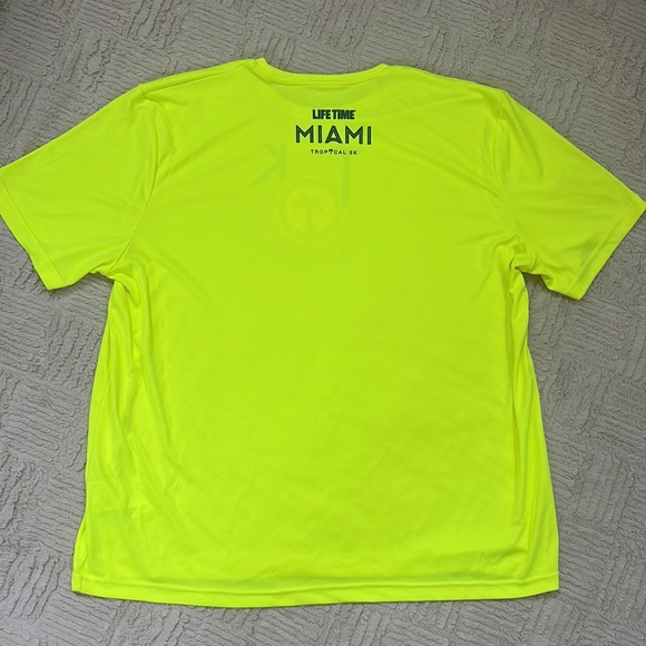 Craft short sleeve t-shirt, Lifetime Miami Tropical 5k
Size XXL, New condition - Picture 13 of 16